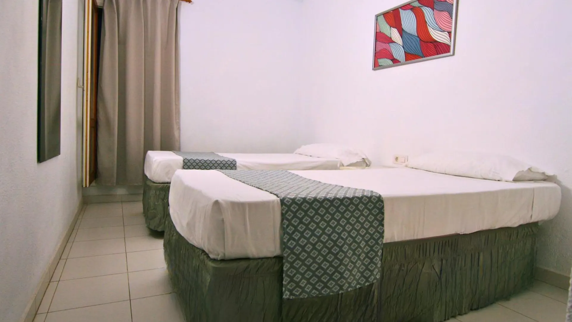 Aparthotel Costa Volcán&Spa Puerto del Carmen  2*, Puerto del Carmen (Lanzarote)