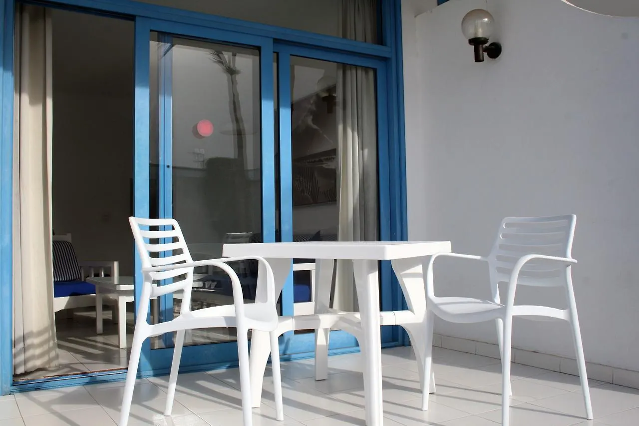 Aparthotel Costa Volcán&Spa Puerto del Carmen  2*, Puerto del Carmen (Lanzarote) Španělsko